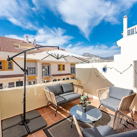 Holiday home 3-bed Seaview Escape, Pool, Garage, 4 Terraces *