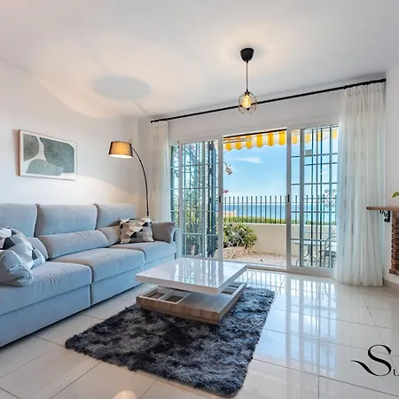 3-bed Seaview Escape, Pool, Garage, 4 Terraces